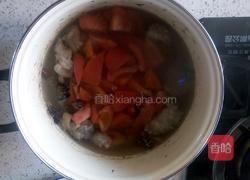 牛肉柿子汤的做法图解4