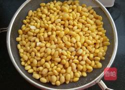 椒盐黄豆的做法图解2