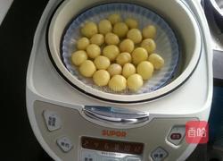 椒盐小土豆的做法图解1