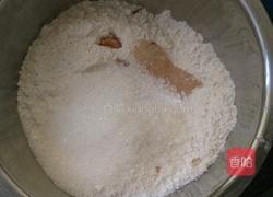 可可花生核蛋糕的做法图解1