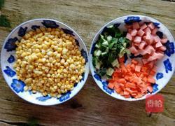 玉米粒烩三丁的做法图解2
