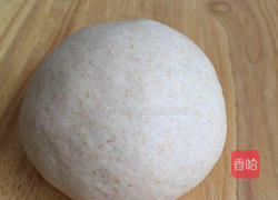 全麦熔岩芝士面包的做法图解1