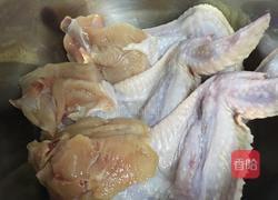 剁椒蒸鸡翅的做法图解1