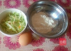 西胡芦鸡蛋饼的做法图解1