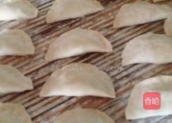 韭菜鸡蛋饺子的做法图解8