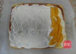 奶油黄桃蛋糕卷的做法图解23