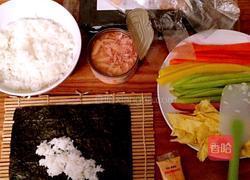 金枪鱼紫菜包饭的做法图解1