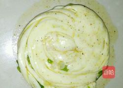 手抓葱花饼的做法图解3