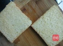 鲜虾土司披萨的做法图解1