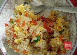 胡萝卜鸡蛋火腿炒饭的做法图解9