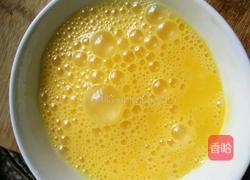 胡萝卜鸡蛋火腿炒饭的做法图解2