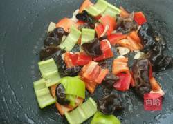 蕉熘丸子的做法图解8