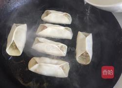 三鲜锅贴的做法图解18