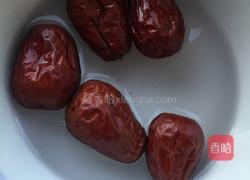 山药红枣粥的做法图解3