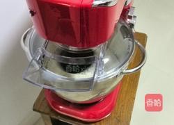 椰蓉炼奶小餐包的做法图解3