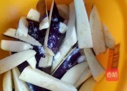 干煸茄子的做法图解2