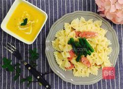 起舞弄清影——芦笋奶油香肠蝴蝶面 配 南瓜浓汤的做法图解6