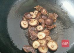 香菇油菜的做法图解3