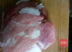 乌冬面炒泡菜丝的做法图解2
