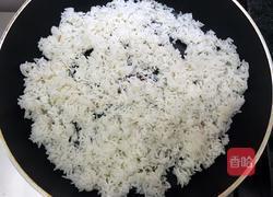 虾仁芝士焖饭的做法图解4