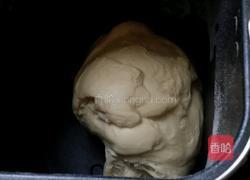 芝麻紫薯面包的做法图解1