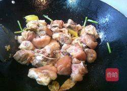 猪脚的做法图解5