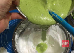 菠菜戚风蛋糕的做法图解8