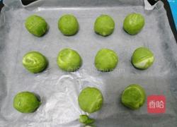 翡翠莲蓉蛋黄酥的做法图解22