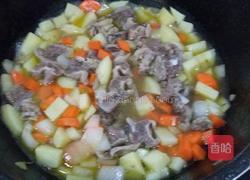 咖喱牛肉芝士的做法图解3