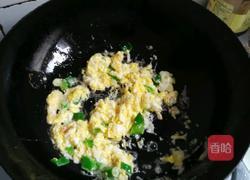 蛋炒饭的做法图解2