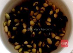 自制美味豆浆的做法图解1