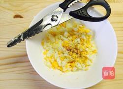 鸡蛋三明治的做法图解2