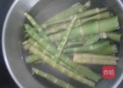 素炒竹笋的做法图解1