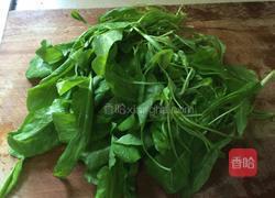 双菇荠菜羹的做法图解2