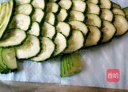 泡泡鱼黄瓜拼盘的做法图解16