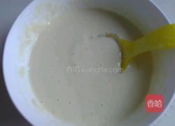 槐花鸡蛋饼的做法图解4