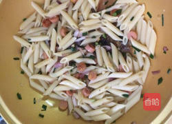 小白做火腿肠炒通心粉的做法图解6