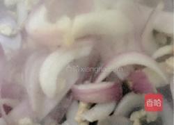 洋葱炒瘦肉的做法图解5