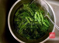 椒油菠菜拌粉丝的做法图解1