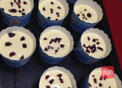 蔓越莓戚风纸杯蛋糕的做法图解2