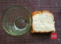 创意早餐（土司娃娃）的做法图解2