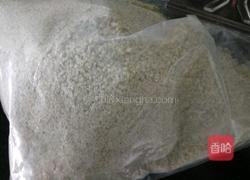 炸QQ鸡架的做法图解2