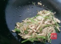 芫爆鸡丝的做法图解5