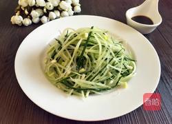 凉拌莴笋黄瓜丝的做法图解4