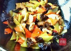 蚝油青笋熘鸡片的做法图解9