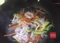 白灼瘦肉的做法图解4