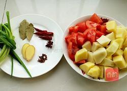 番茄土豆烧牛腩的做法图解3