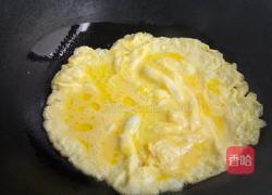 香葱炒鸡蛋的做法图解2