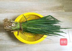 小葱拌豆腐的做法图解1