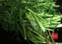 腐乳蒜蓉通心菜的做法图解4